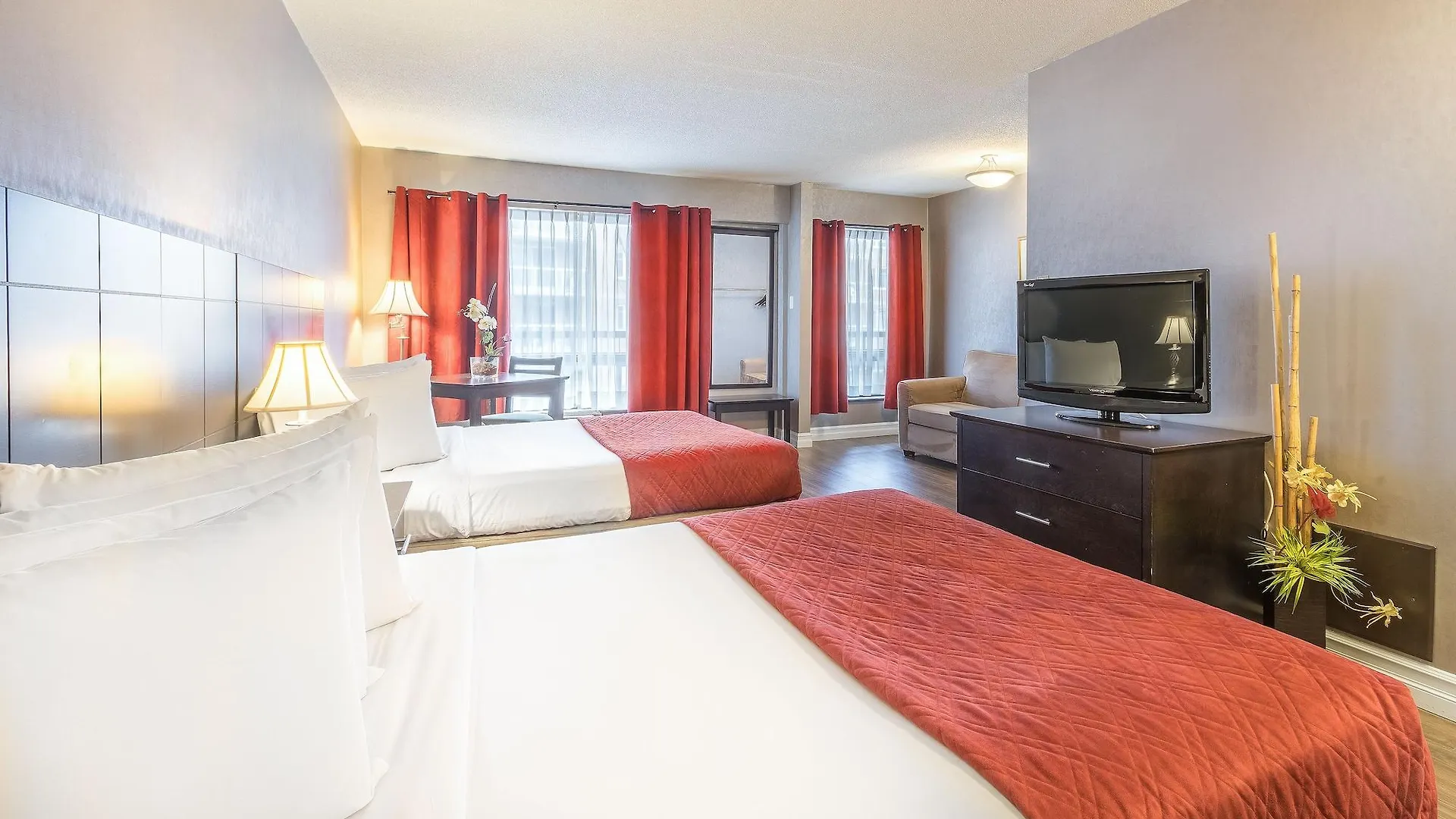 Hotel Universel Quebec City